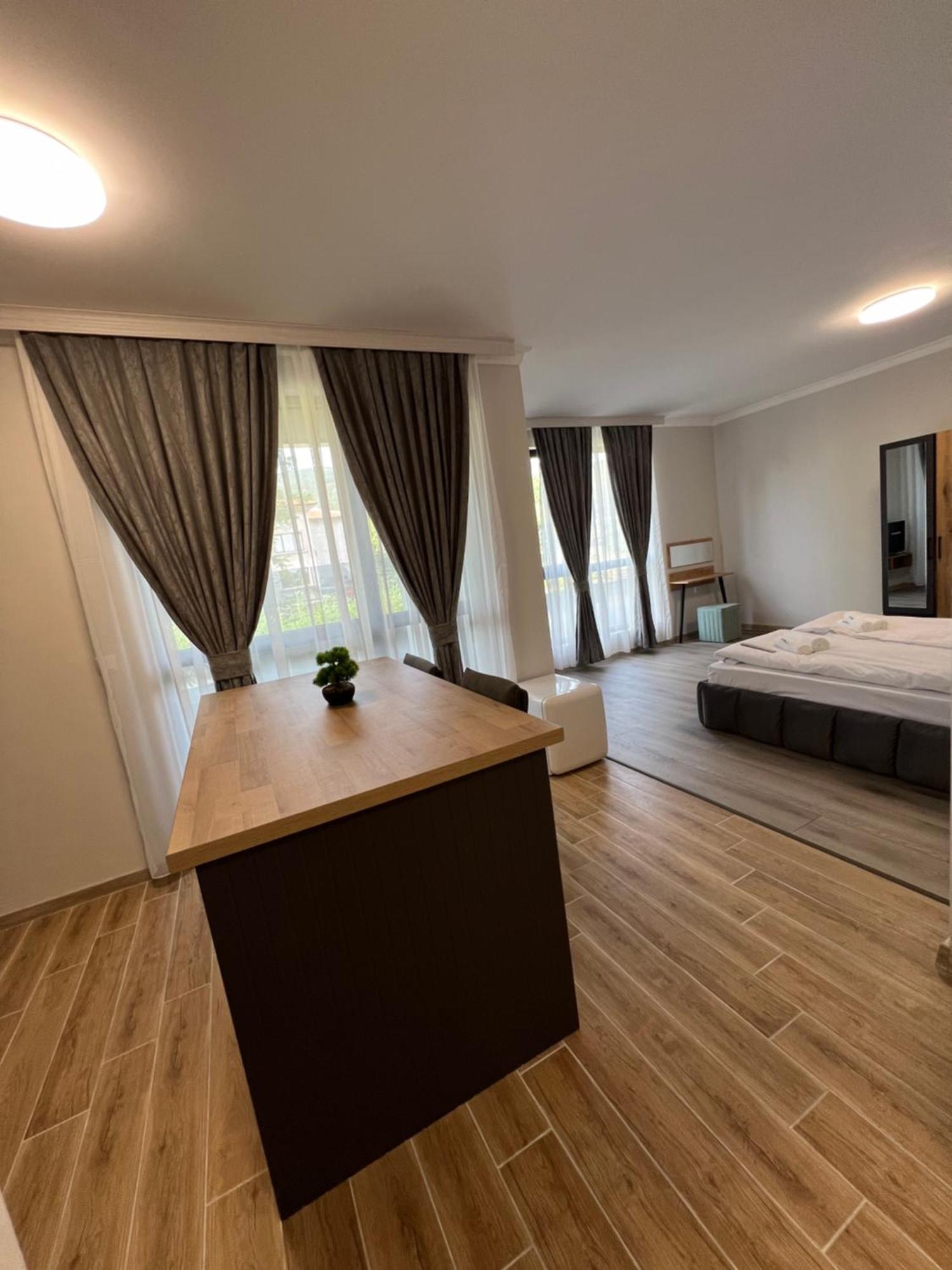 Green Park Apartments And Rooms For Guests Asenovgrad Exterior photo